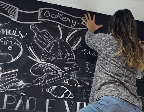 Lettering na Parede - Renata Chabetai